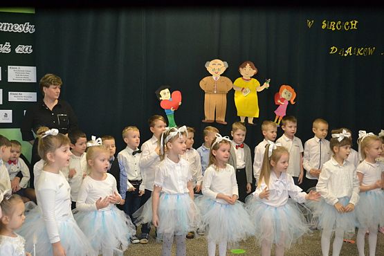 Grafika #20: Dzień Babci i Dziadka w Przedszkolu