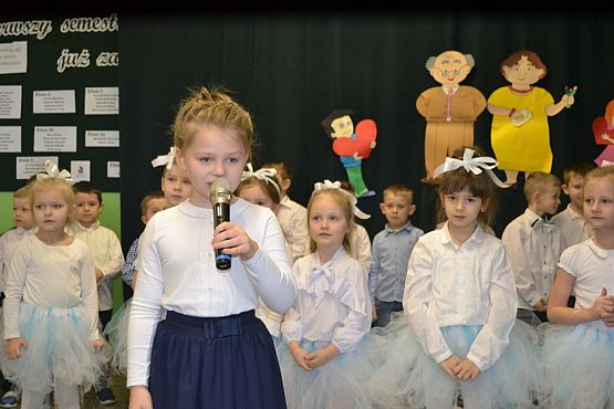 Grafika #24: Dzień Babci i Dziadka w Przedszkolu