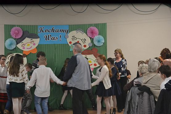 Grafika #55: Tak wiele zawdzięczamy naszym babciom i dziadkom, dlatego ich święto uczciliśmy w szczególny sposób!