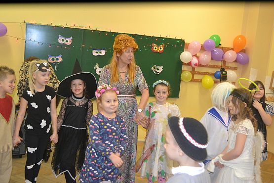 Grafika #12: Bal karnawałowy