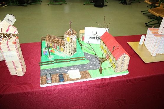 Grafika #2: Każdy budować może