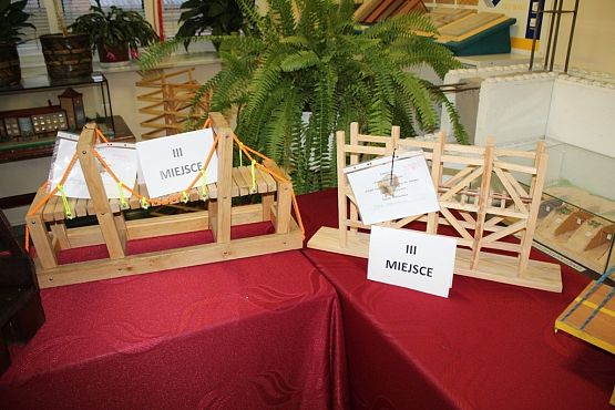 Grafika #0: Każdy budować może