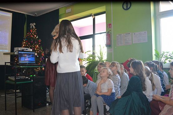 Grafika #5: Wspólne kolędowanie