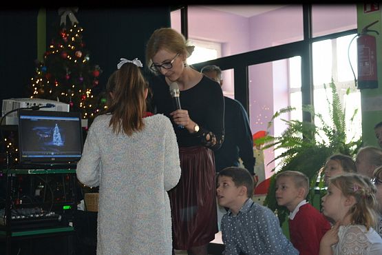 Grafika #14: Wspólne kolędowanie