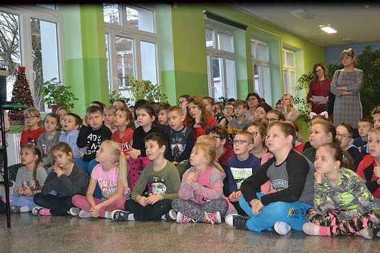 Grafika #6: #Razem Na Święta