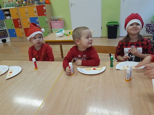 Grafika #22: Mikołajki w przedszkolu