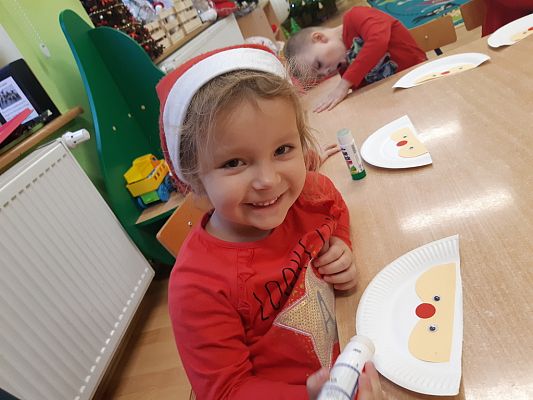 Grafika #14: Mikołajki w przedszkolu