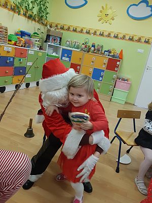 Grafika #8: Mikołajki w przedszkolu