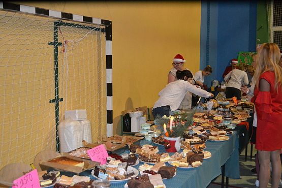 Grafika #8: VI Rodzinny Kiermasz Świąteczny