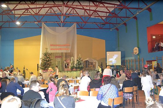 Grafika #10: VI Rodzinny Kiermasz Świąteczny