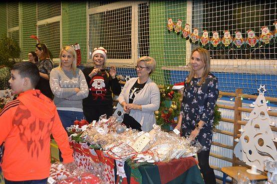 Grafika #14: VI Rodzinny Kiermasz Świąteczny