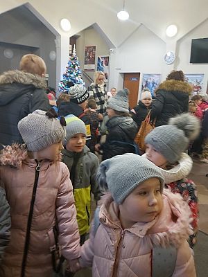 Grafika #10: Wycieczka do kina "Fregata" uczniów I-III.