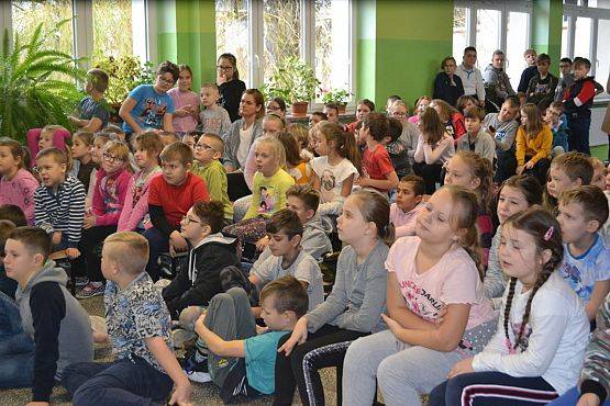 Grafika #21: Ilustracje muzyką malowane.