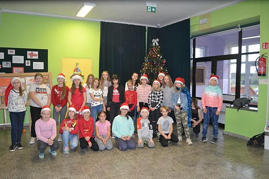 Grafika #0: Międzynarodowy Dzień Wolontariusza.