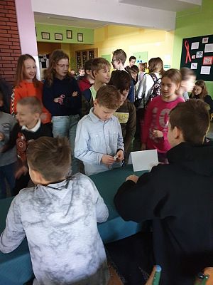 Grafika #43: Zabawa Andrzejkowa