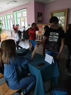 Grafika #48: Zabawa Andrzejkowa