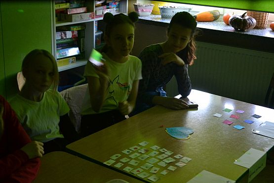 Grafika #5: Zabawa Andrzejkowa