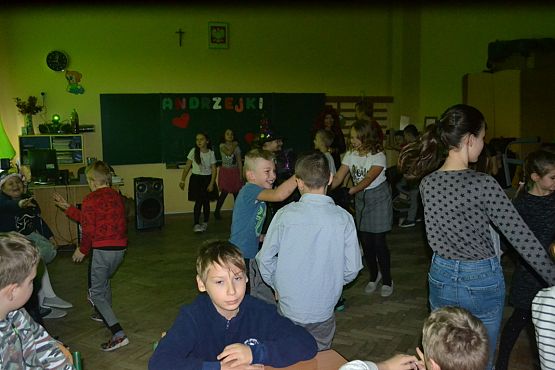 Grafika #10: Zabawa Andrzejkowa