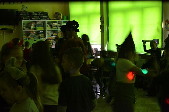 Grafika #18: Zabawa Andrzejkowa