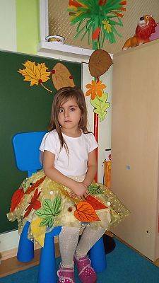 Grafika #14: Jesienny bal z misiem