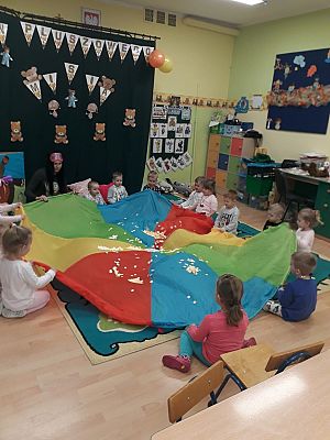 Grafika #17: Piżama party z okazji Dnia Pluszowego Misia