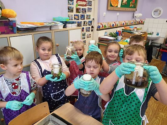 Grafika #3: Jesień w słoiku