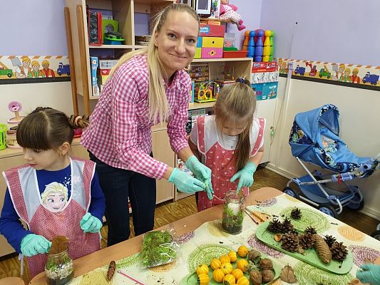 Grafika #4: Jesień w słoiku