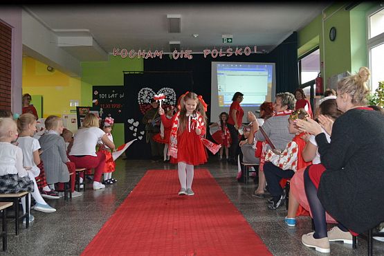 Grafika #12: Kocham Cię Polsko