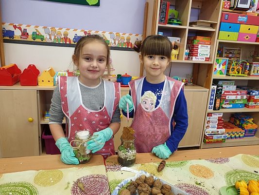 Grafika #9: Jesień w słoiku