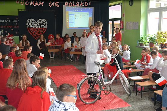 Grafika #38: Kocham Cię Polsko