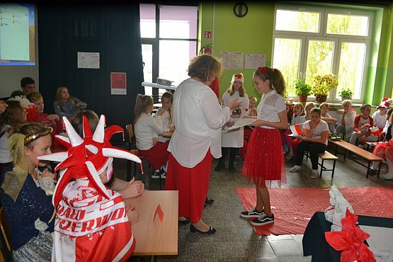 Grafika #57: Kocham Cię Polsko