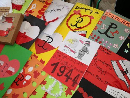 Grafika #9: Wysyłamy kartki do Powstańców Warszawskich