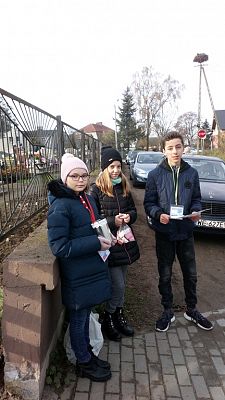 Grafika #2: ZBIÓRKA PIENIĘDZY NA BUDOWĘ HOSPICJUM