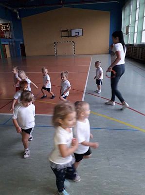 Grafika #22: Nawet maluch wie co jest zdrowe- a co nie.