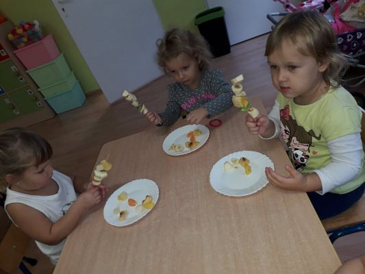 Grafika #4: Nawet maluch wie co jest zdrowe- a co nie.