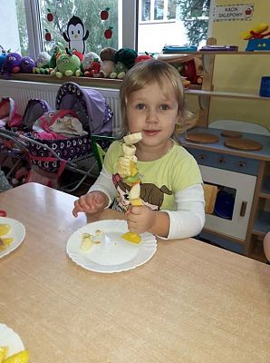 Grafika #7: Nawet maluch wie co jest zdrowe- a co nie.