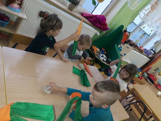 Grafika #11: Nawet maluch wie co jest zdrowe- a co nie.