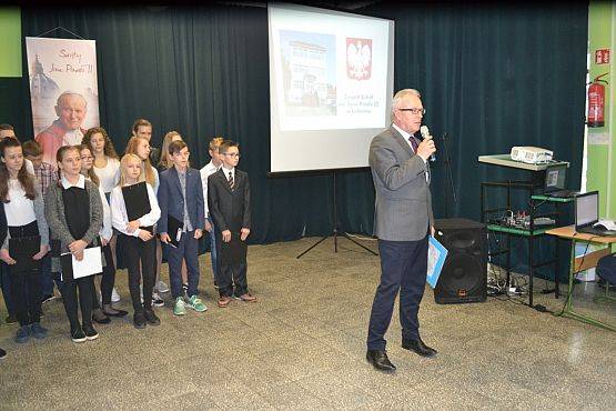 Grafika #32: Dzień Patrona