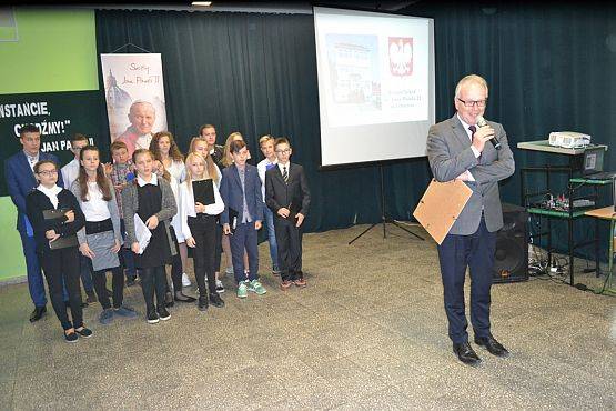 Grafika #34: Dzień Patrona