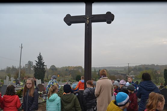 Grafika #22: Szkoła pamięta