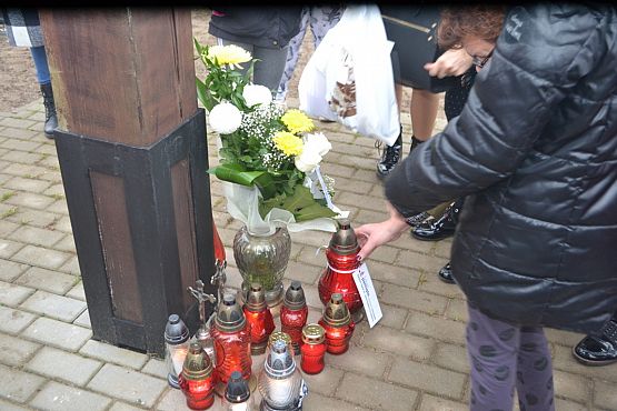 Grafika #27: Szkoła pamięta