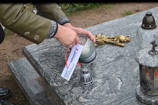 Grafika #32: Szkoła pamięta