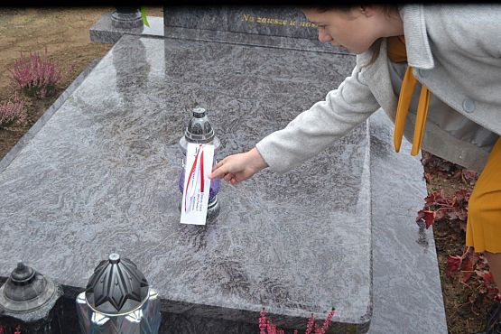 Grafika #39: Szkoła pamięta