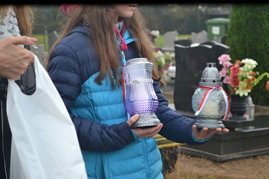 Grafika #47: Szkoła pamięta