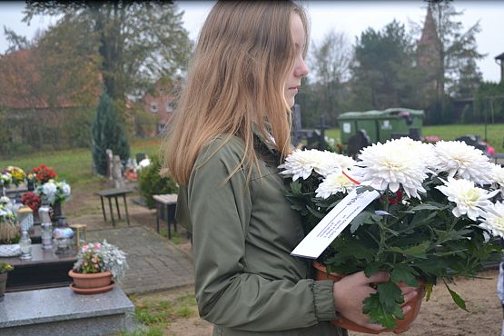 Grafika #56: Szkoła pamięta