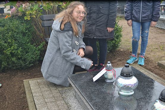 Grafika #61: Szkoła pamięta