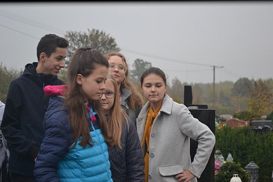 Grafika #69: Szkoła pamięta