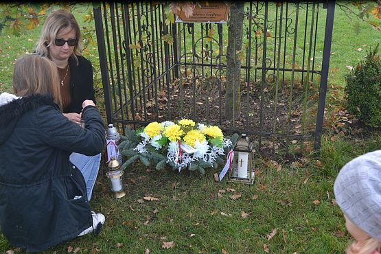 Grafika #83: Szkoła pamięta