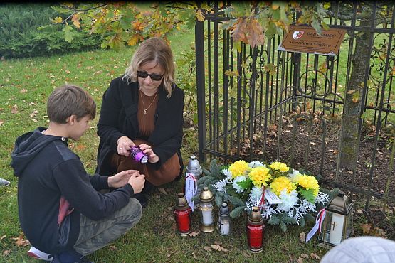 Grafika #86: Szkoła pamięta