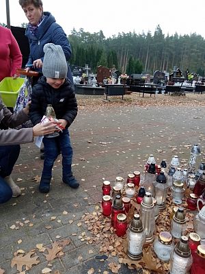 Grafika #7: Szkoła pamięta